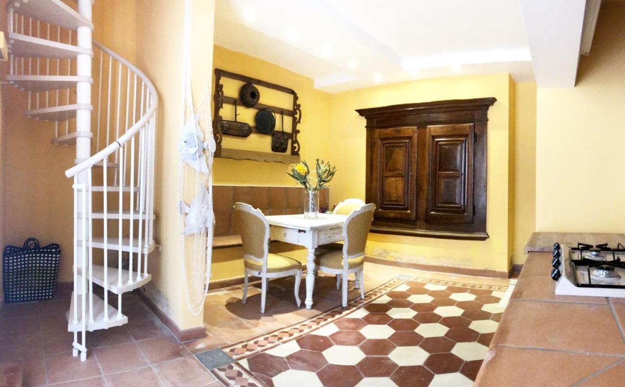 Luxury House Il Borgo Antico Apartman Casale Marittimo Kültér fotó