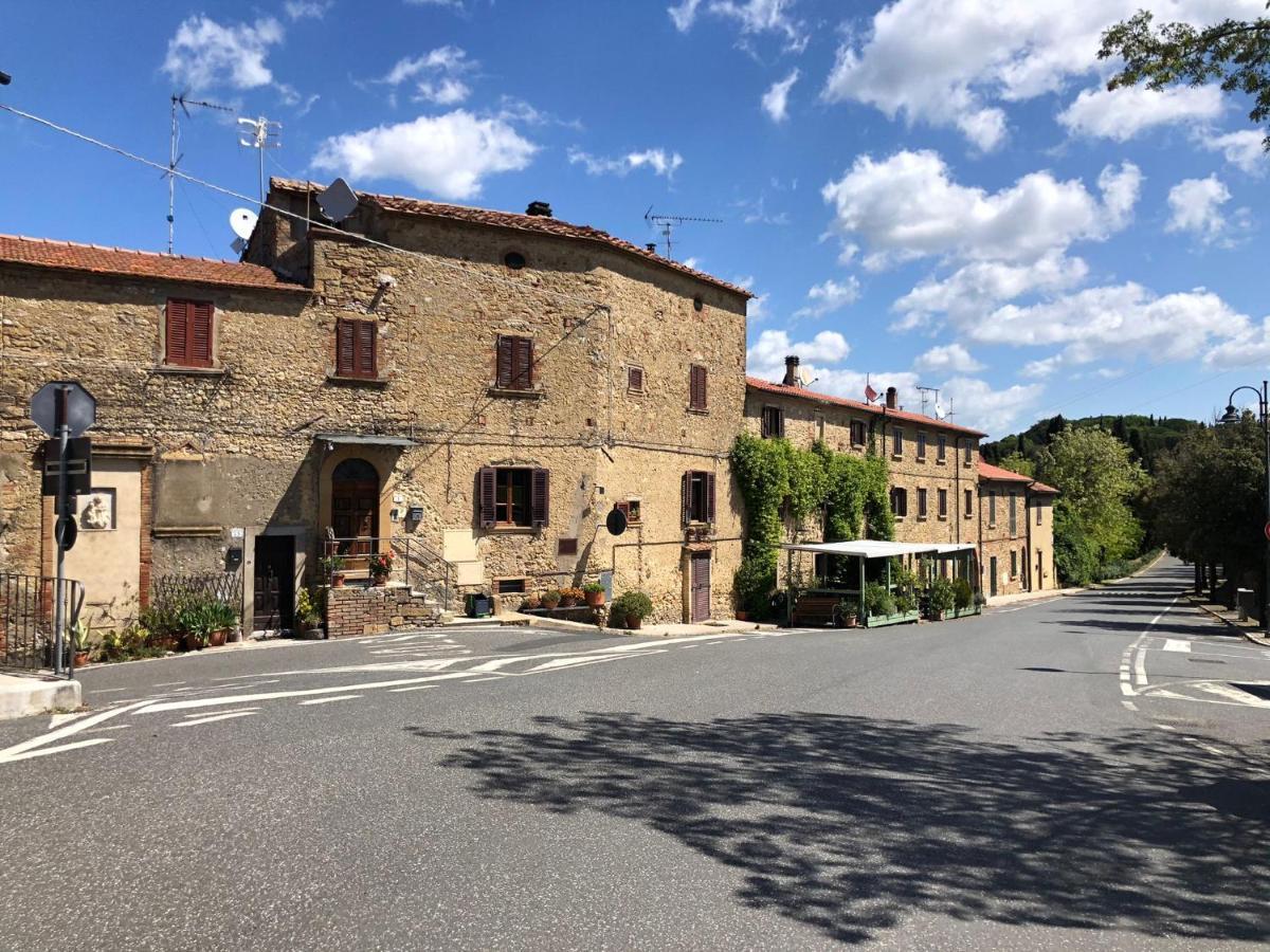 Luxury House Il Borgo Antico Apartman Casale Marittimo Kültér fotó